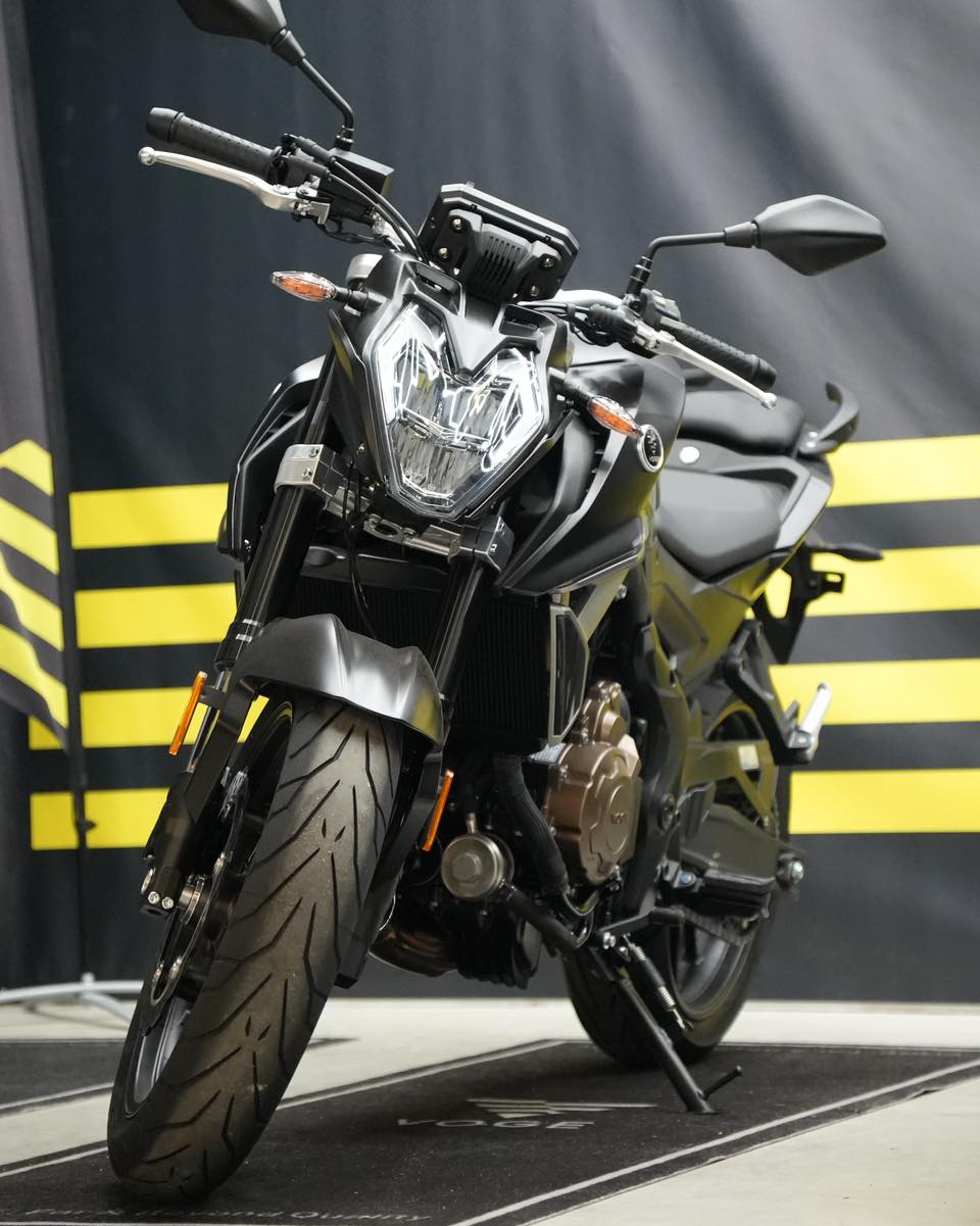 Nouvelle arrivée chez BG Motos : la VOGE 625R vous attend !