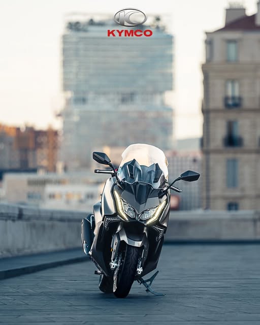 Avec l'AK Premium Kymco, venez vous offrir de nouvelles sensations de conduite.