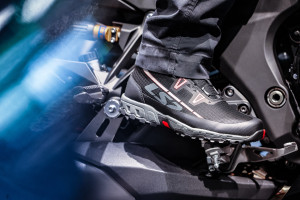 Nouveautés LS2 !  Deux nouveaux modèles de chaussures moto arrivent :  LS2 Doron  et LS2 Trekker WP !